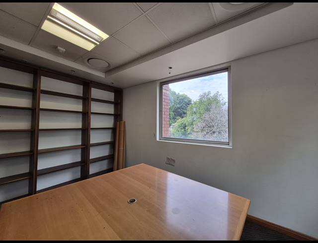 10,702M² OFFICE TO LET IN ILLOVO